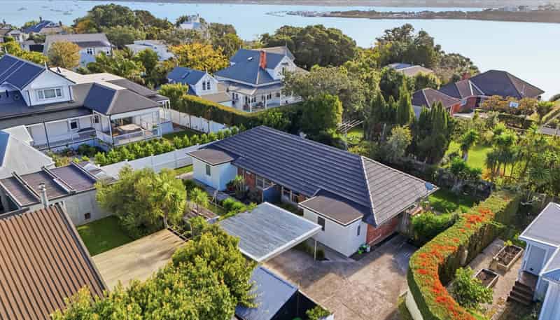 1/3A First Avenue, Devonport