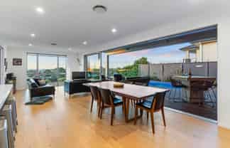 26 Karo Road, Beachlands