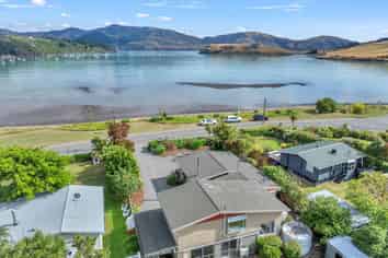201 Purau Avenue, Purau