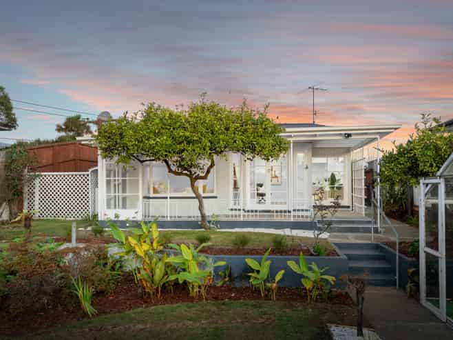 57 Tedder Avenue, North New Brighton