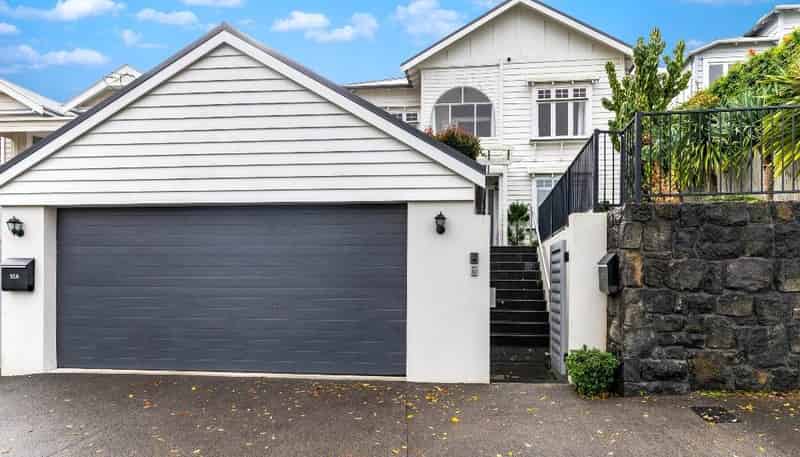 12 Grand View Road, Remuera
