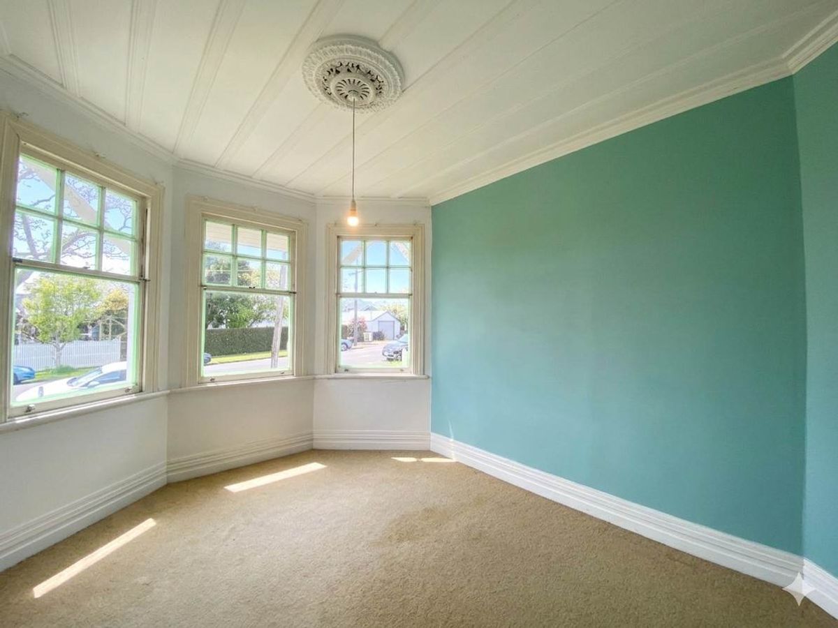 Conveniently Located Spacious Villa in Mt Eden - Ansicht 3