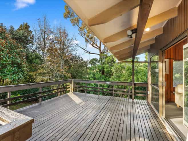 8 Iberia Place, Lynfield