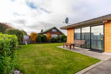 2/347 Church Street, West End