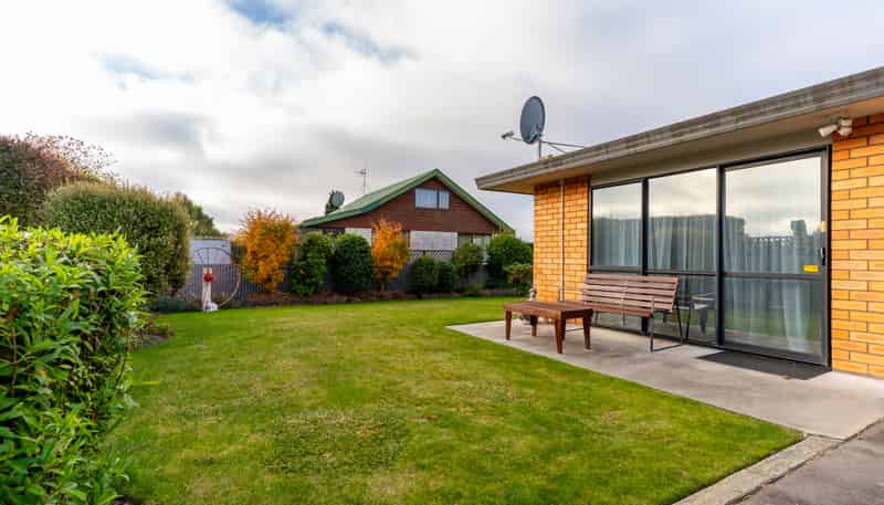 2/347 Church Street, West End