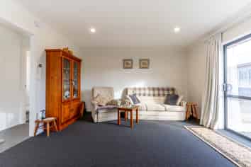 2/347 Church Street, West End