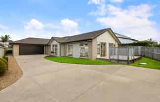 102 Harris Drive, Millwater