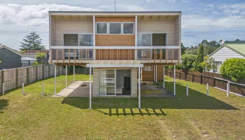 15 Sheppard Ave, Pauanui