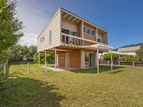 15 Sheppard Ave, Pauanui