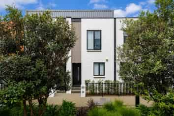 51/666B Great South Road, Ellerslie