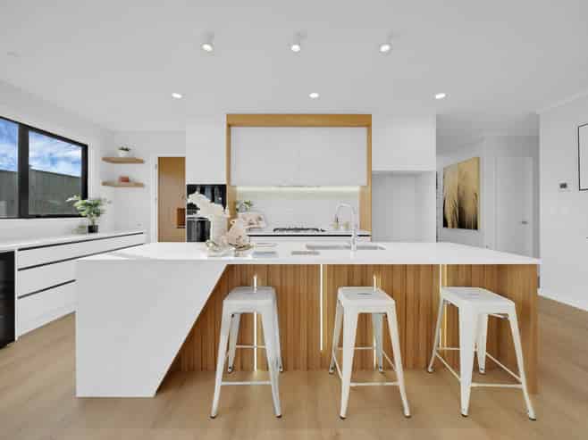 2E Karaka Road, Beachlands
