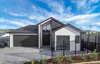 2E Karaka Road, Beachlands