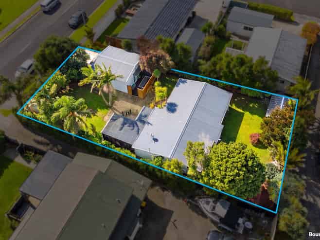 100 Torkar Road, Clarks Beach