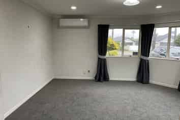 15 Monterey Key, Papamoa
