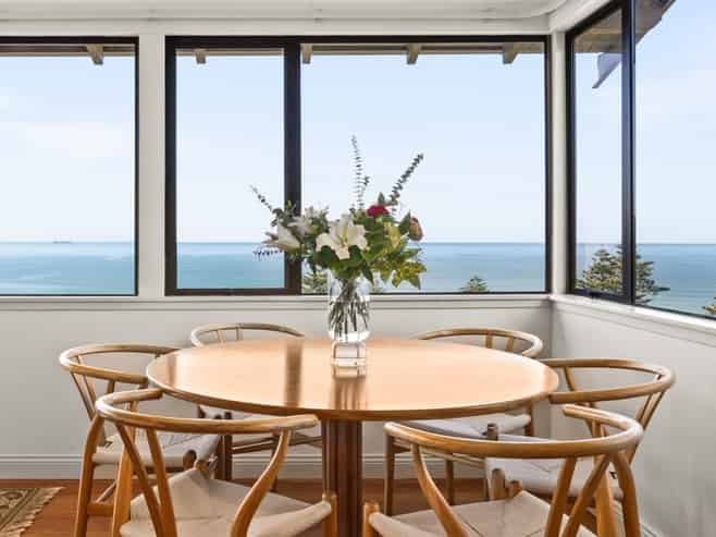 18 Hukarere Road, Bluff Hill