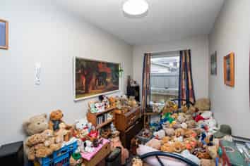 2/71 Hills Road, Edgeware