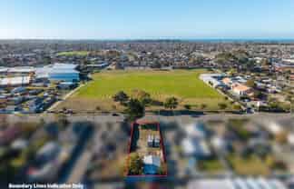 90 & 90A Shortland Street, Wainoni