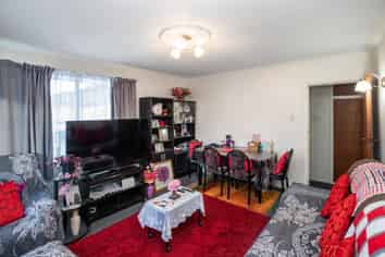 3/71 Hills Road, Edgeware
