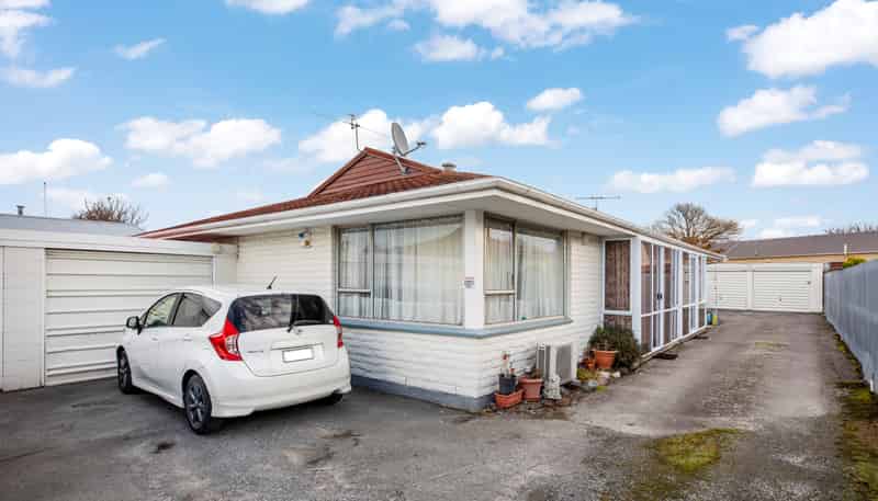 3/71 Hills Road, Edgeware