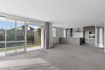 4 Slaney Lane, Pyes Pa