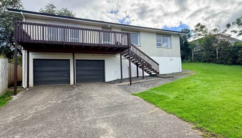 13 Eagle Place, Red Beach