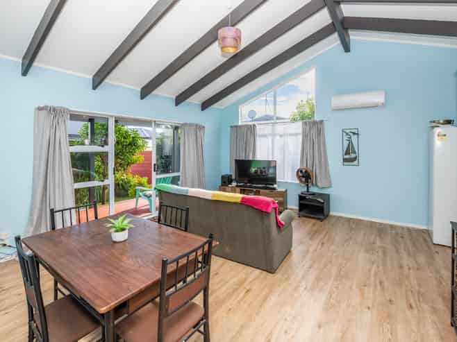 2/972 Cambridge Road, Te Awamutu