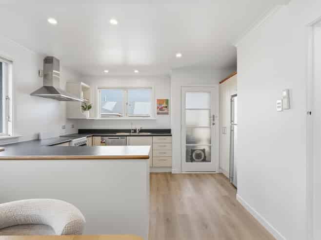 29 Glendevon Place, Vauxhall