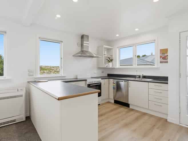 29 Glendevon Place, Vauxhall