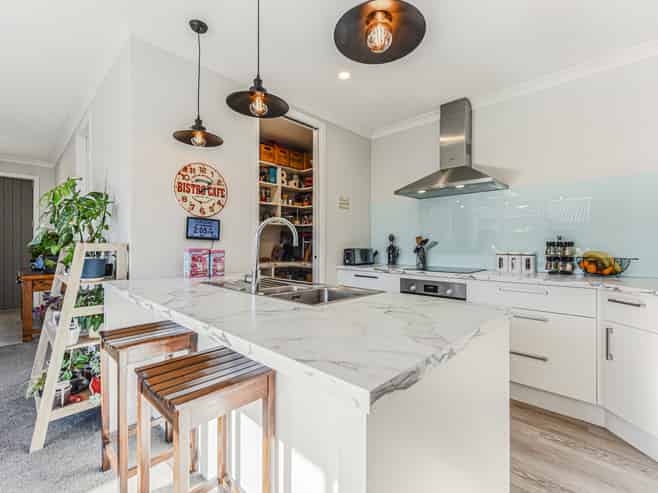3 Fairmile Road, Richmond