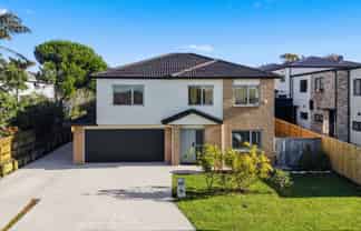 17A Patons Road, Howick