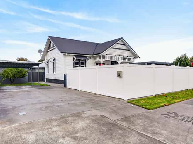 314 Townshend Street, Saint Leonards