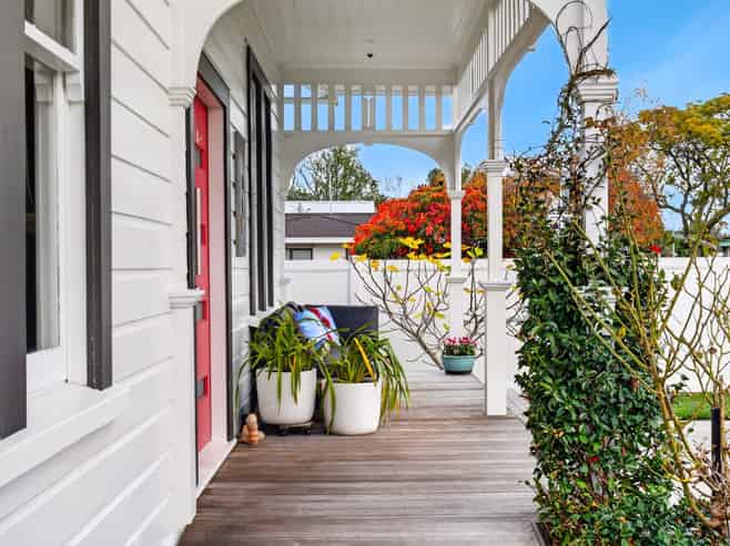314 Townshend Street, Saint Leonards