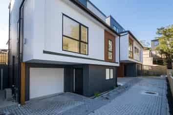 D/79 Archers Road, Hillcrest