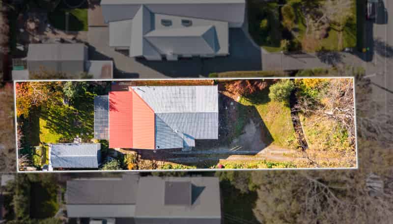 243 Edgeware Road, Saint Albans