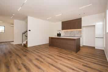 E/79 Archers Road, Hillcrest