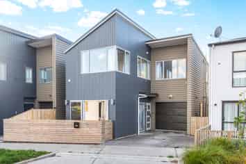 10  Hea Road, Hobsonville