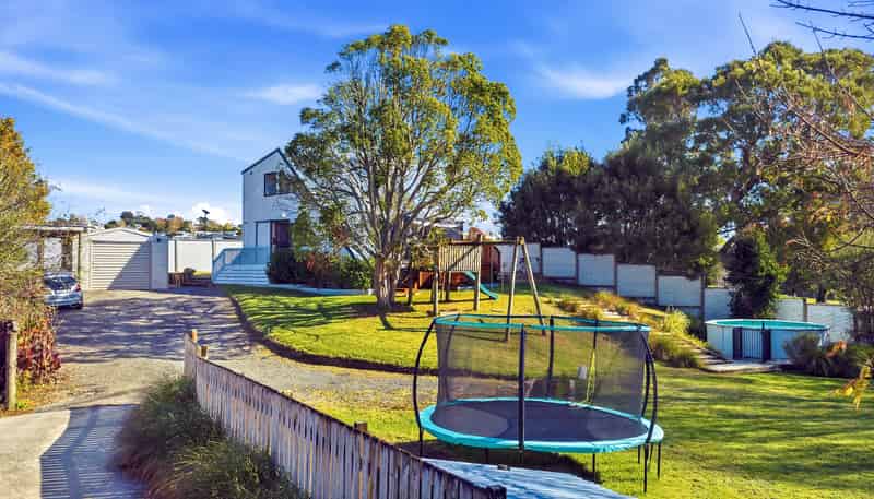 125 Awaroa Road, Helensville