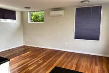 33A Sugarloaf Road, Brooklyn