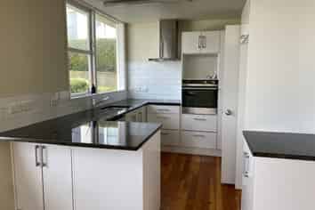 33A Sugarloaf Road, Brooklyn