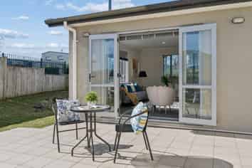 6 Reefton Place, Flat Bush