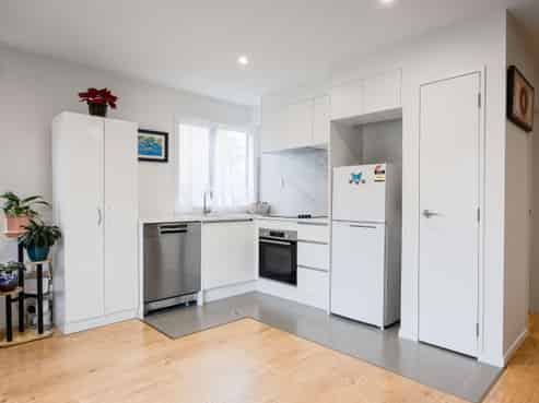 G05/318 Wairau Road, Glenfield
