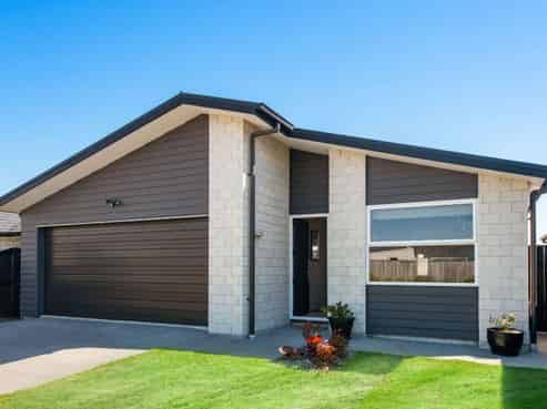 16 Te Hare Piahana Way, Papamoa Beach