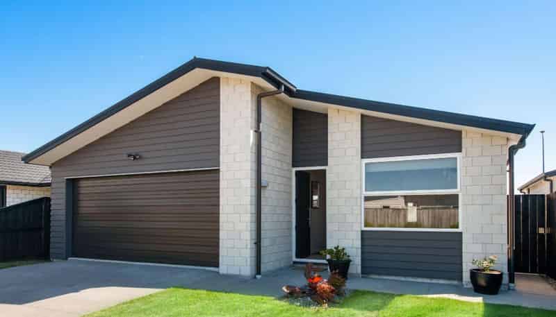 16 Te Hare Piahana Way, Papamoa Beach