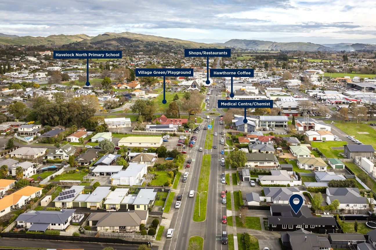 Now's the time to claim a central Havelock address - Bild 4