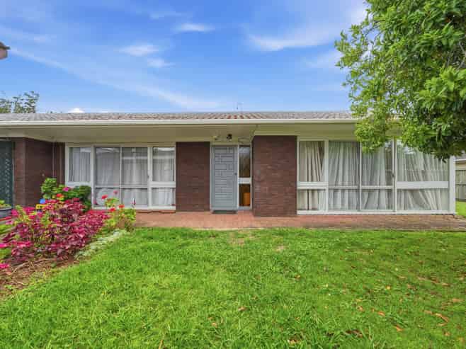 14 Meadowcourt Drive, Manukau