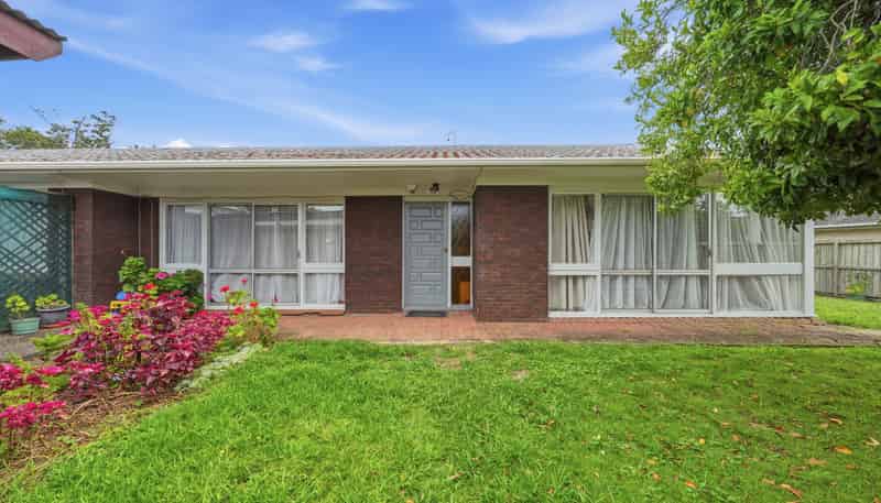 14 Meadowcourt Drive, Manukau