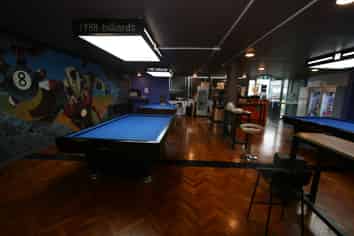 Good-sized Billliard sports bar with screen golf