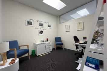 Boutique Hamilton East Office 