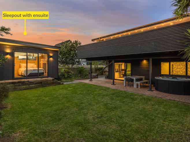 235A Manly Street, Paraparaumu Beach