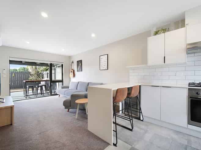 14 Puma Drive, Golflands